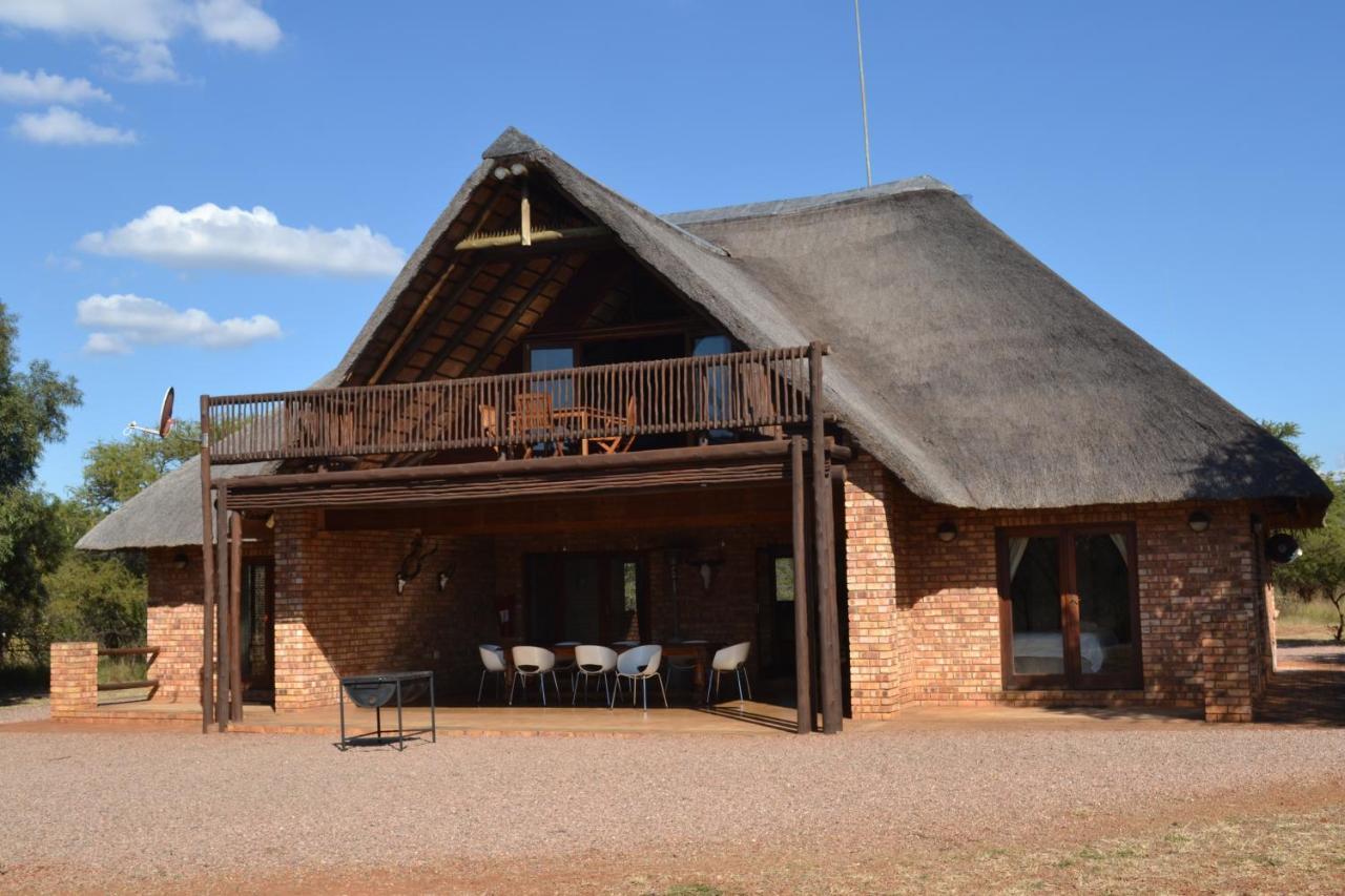 Makhato 84 Bush Lodge เบอลา-เบอลา ภายนอก รูปภาพ
