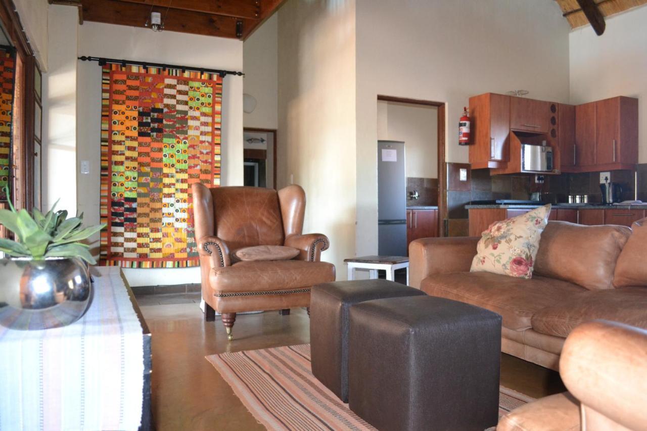 Makhato 84 Bush Lodge เบอลา-เบอลา ภายนอก รูปภาพ